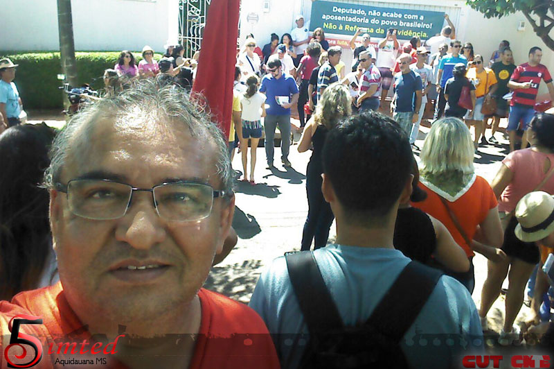 16 greve deputado3