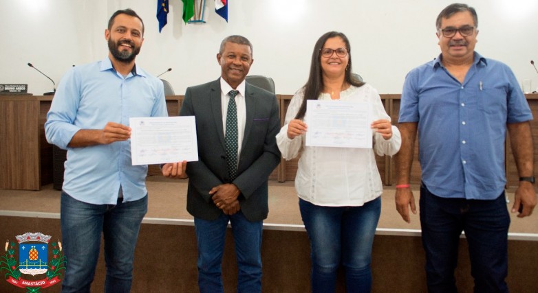 Presidente do SIMTED Aquidauana participa da entrega de Moção de Congratulação a FETEMS em Anastácio